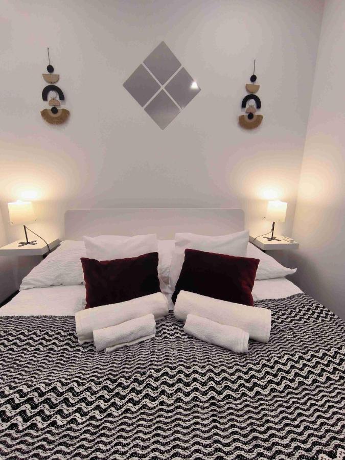 Apartamento Baky House Balatonlelle Exterior foto