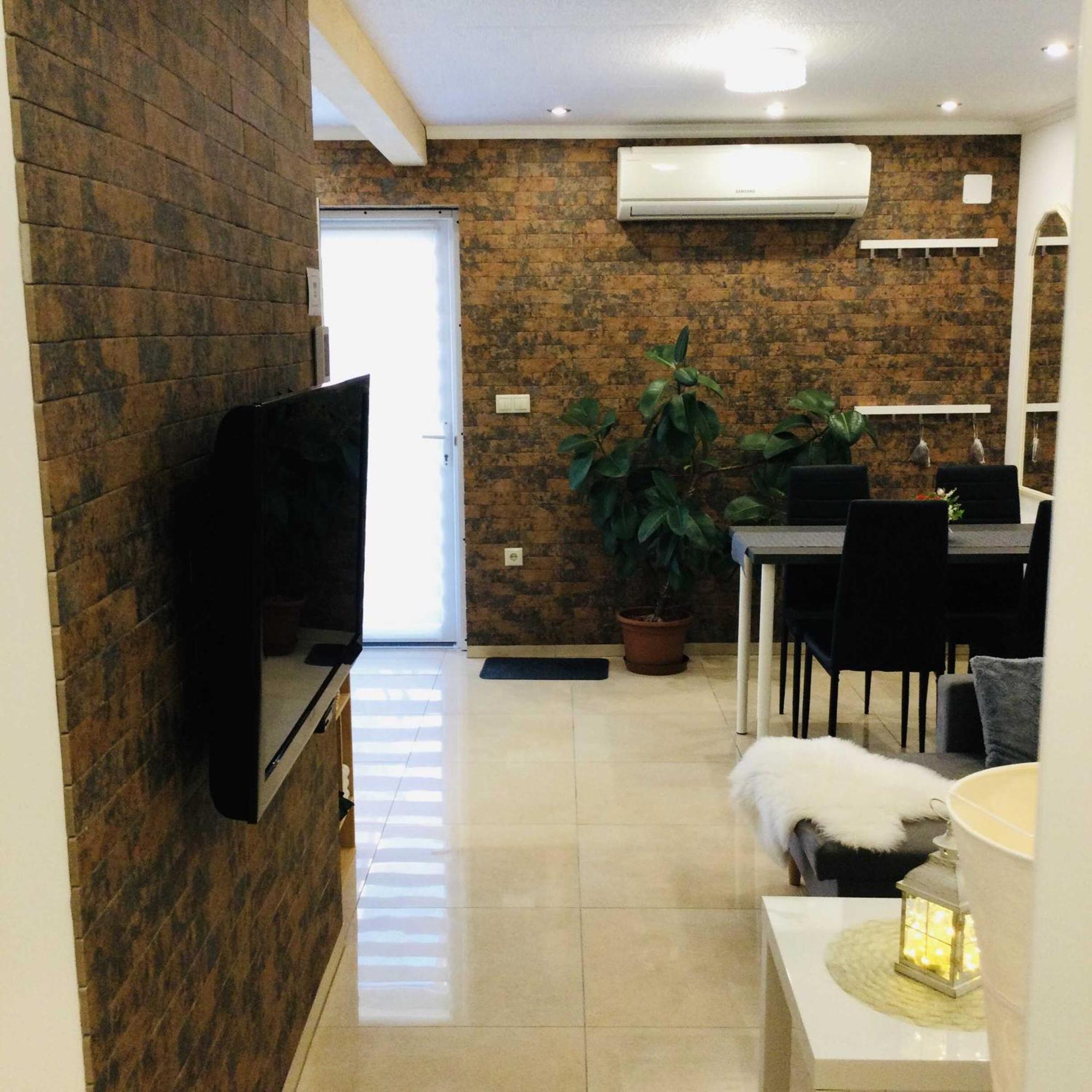 Apartamento Baky House Balatonlelle Exterior foto