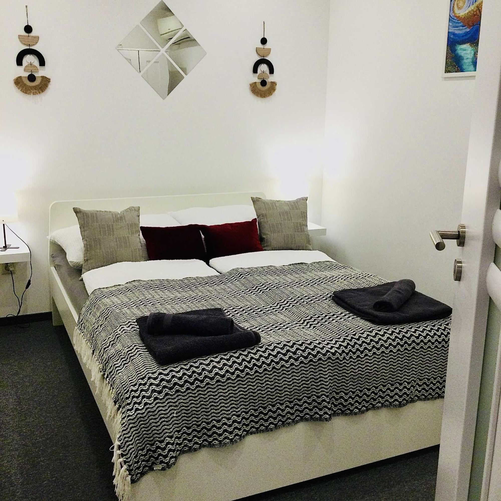 Apartamento Baky House Balatonlelle Exterior foto